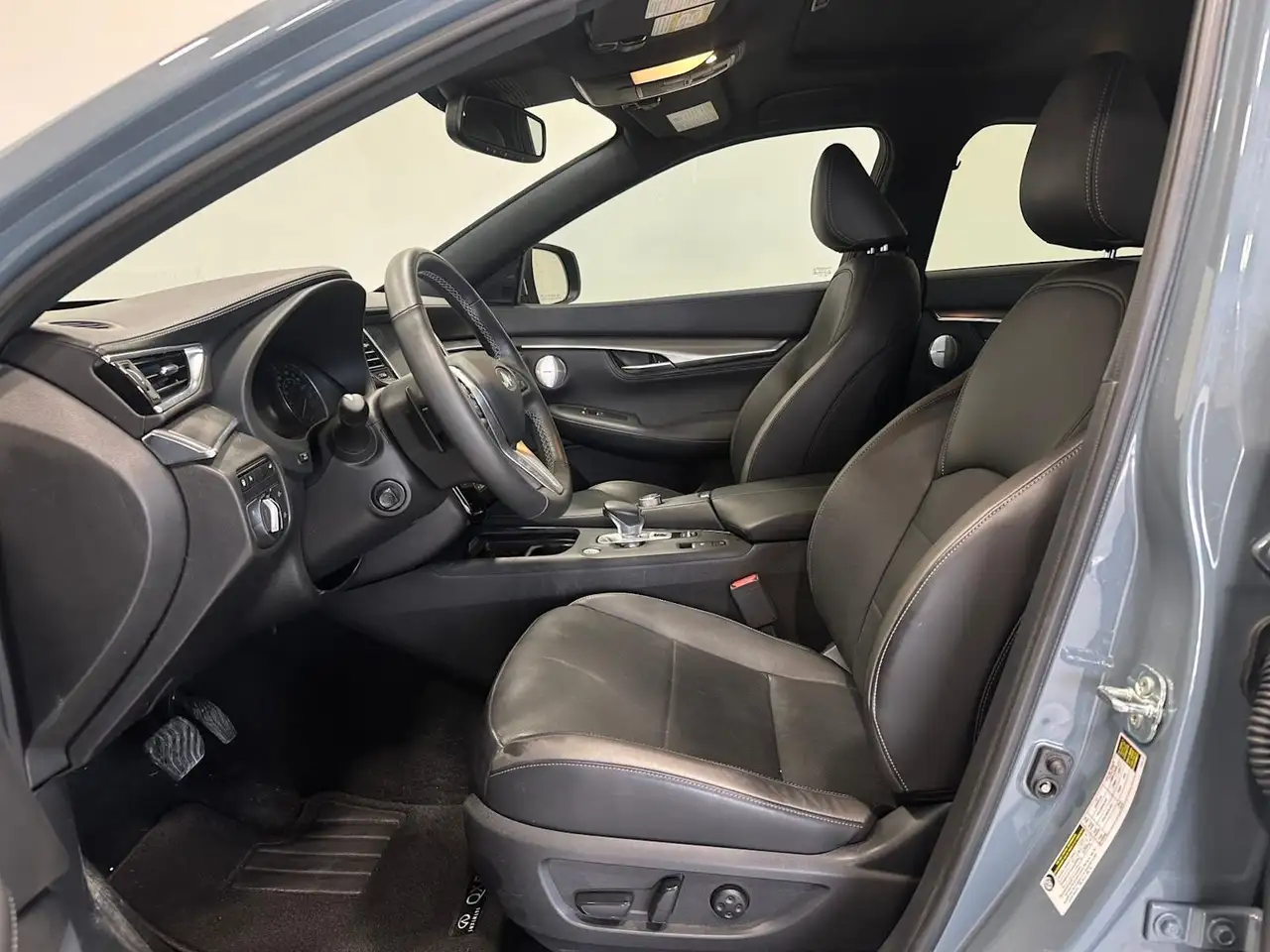 Infiniti QX55 fotografie Infiniti QX55