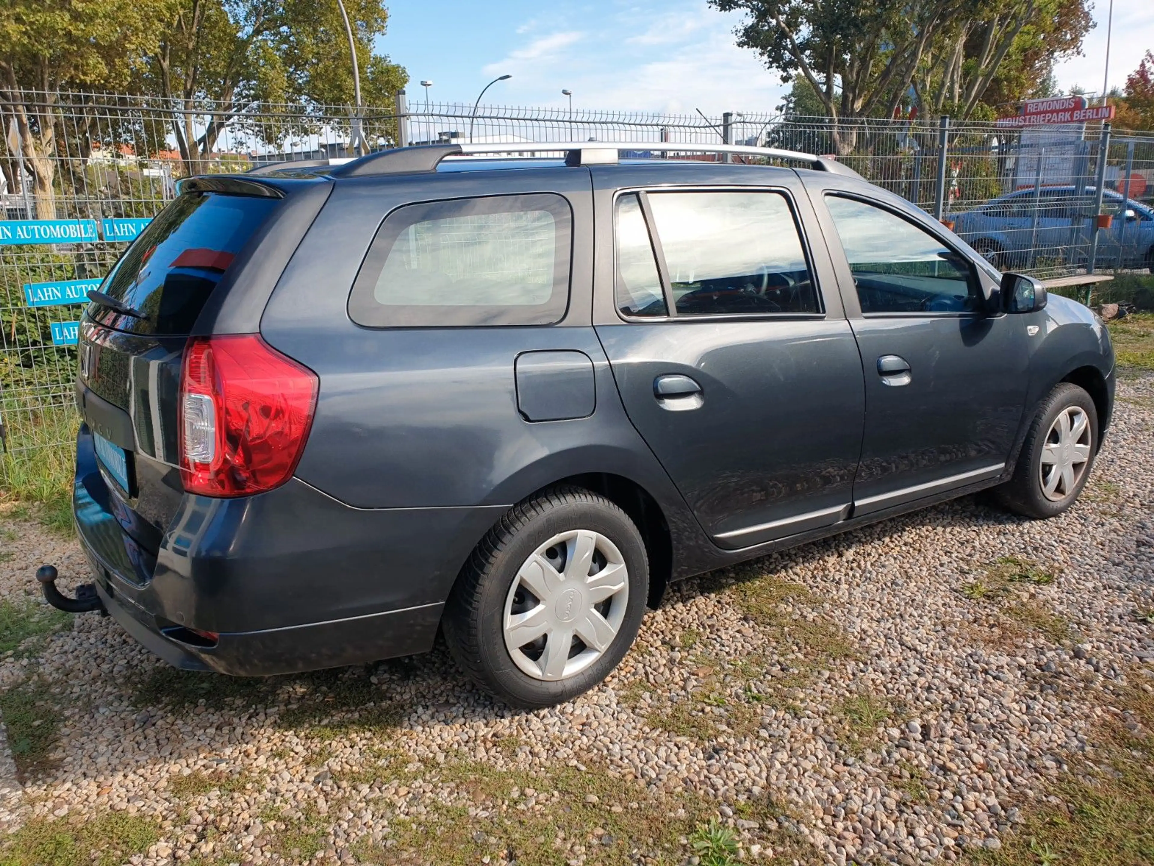 Dacia Logan MCV II Kombi Comfort 2-Hand TÜV-Neu — photo 11