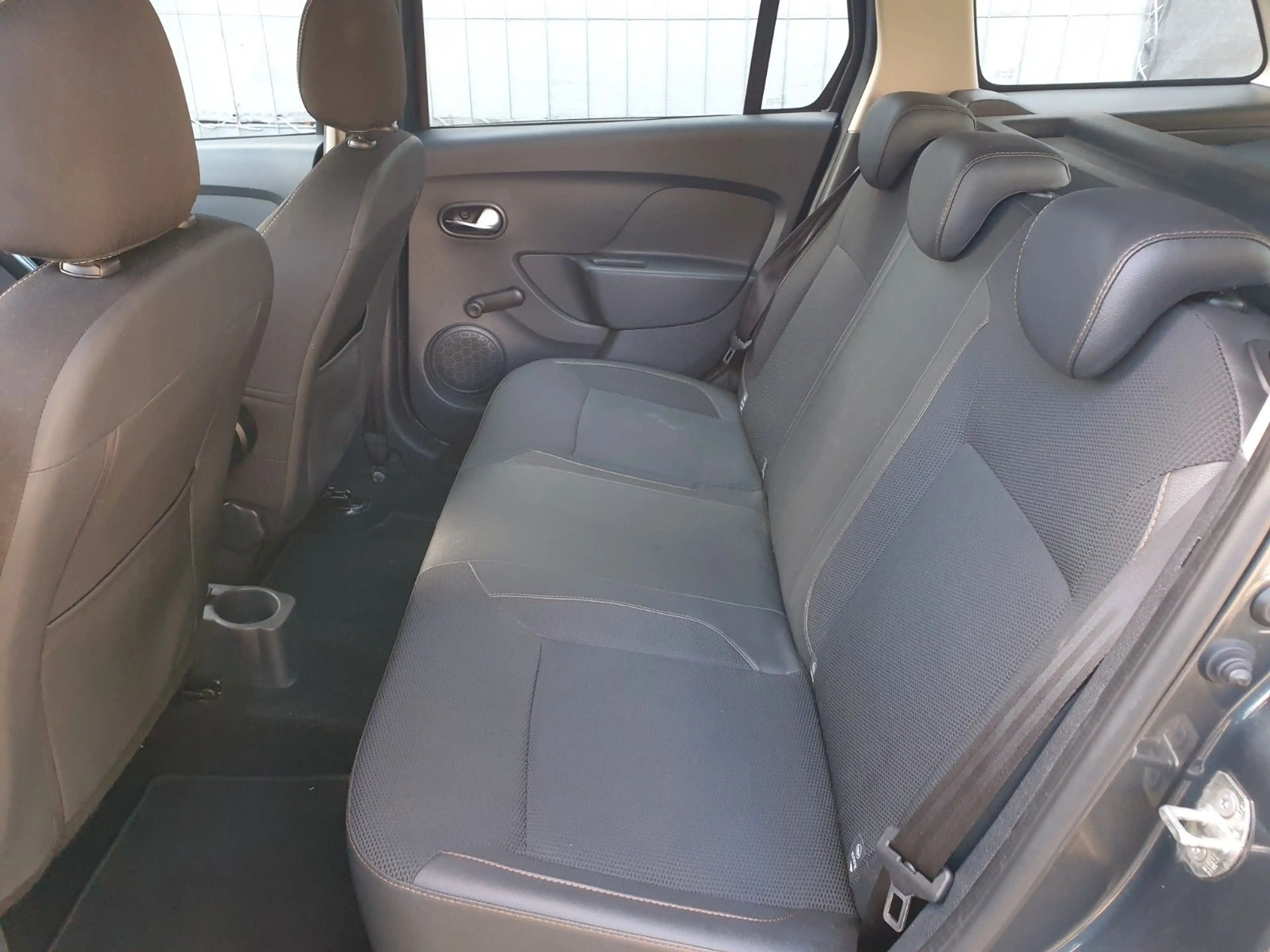 Dacia Logan MCV II Kombi Comfort 2-Hand TÜV-Neu — photo 13