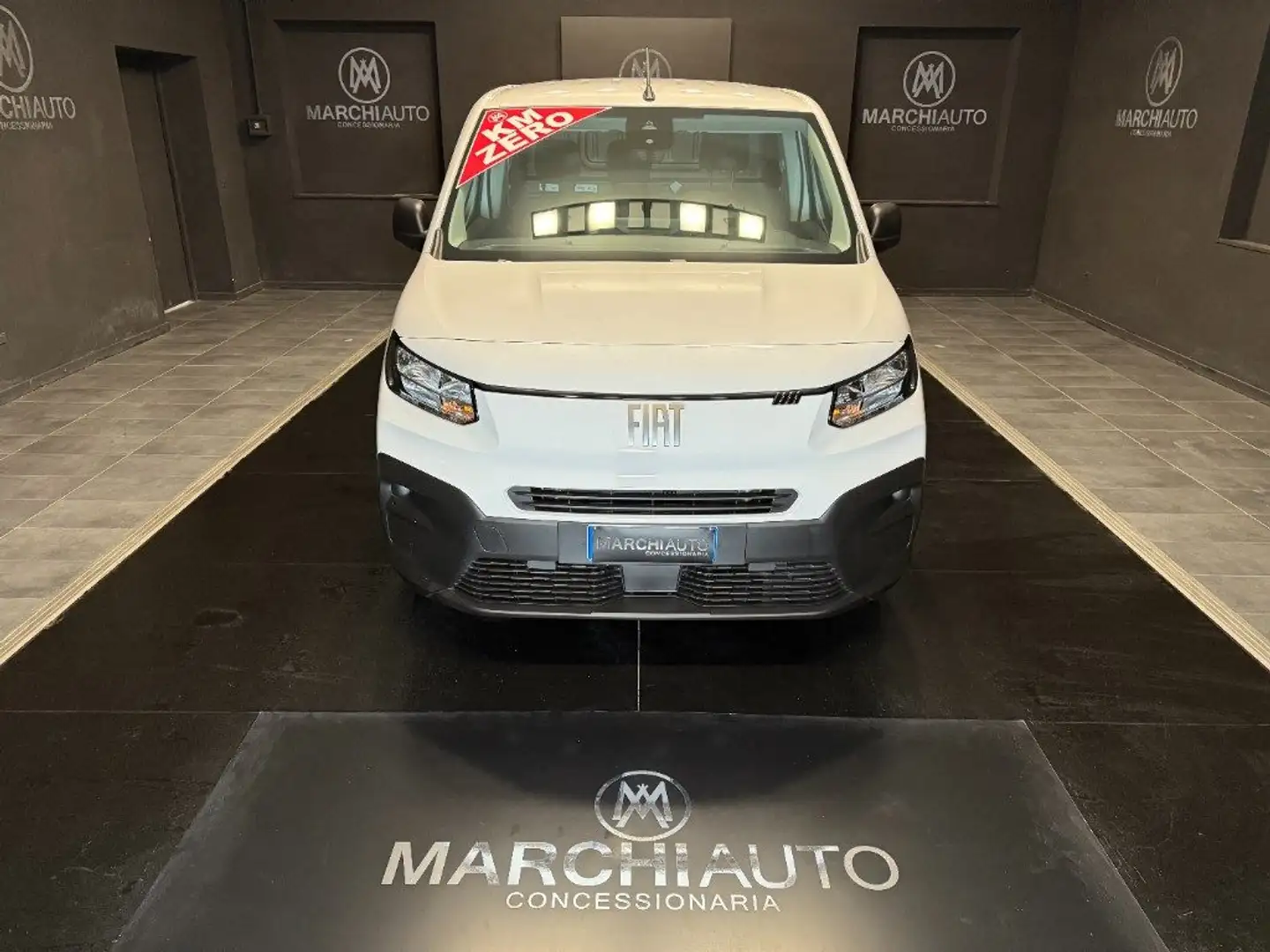 Fiat Doblo (Prezzo Iva Escl.) 1.5 BlueHdi 100CV PC-TN White - 2