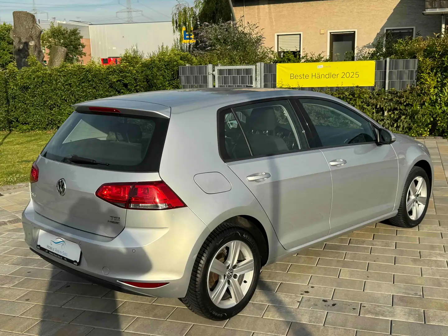 Volkswagen Golf Golf 7 Limousine Comfortline TSI *PDC*SHZ*Klima* Grijs - 2