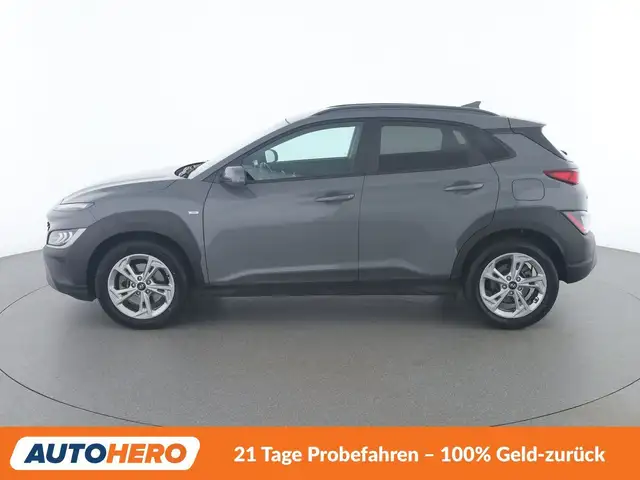 Hyundai Kona view 3