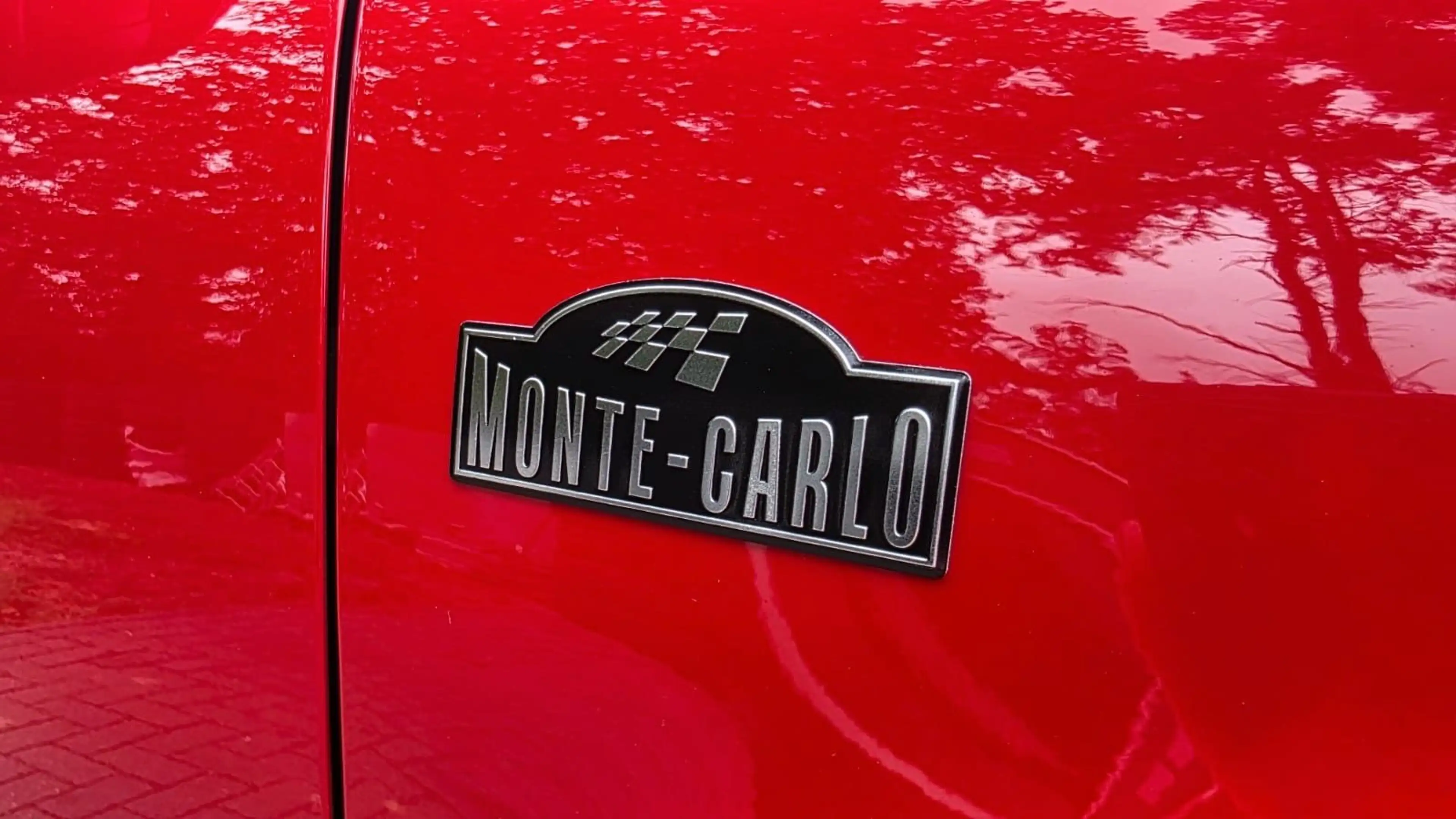 Skoda Yeti Monte Carlo 1.2*DSG*NAVI*PANO*TEMP*XENON — photo 9