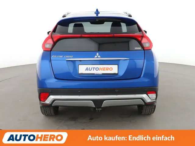Mitsubishi Eclipse Cross view 5