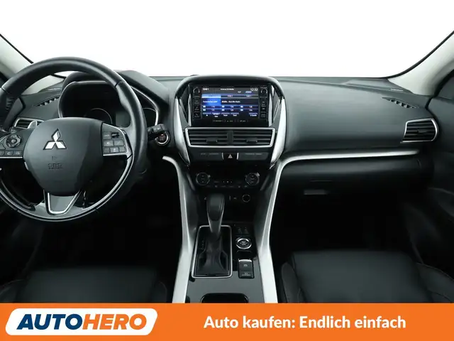 Mitsubishi Eclipse Cross view 12