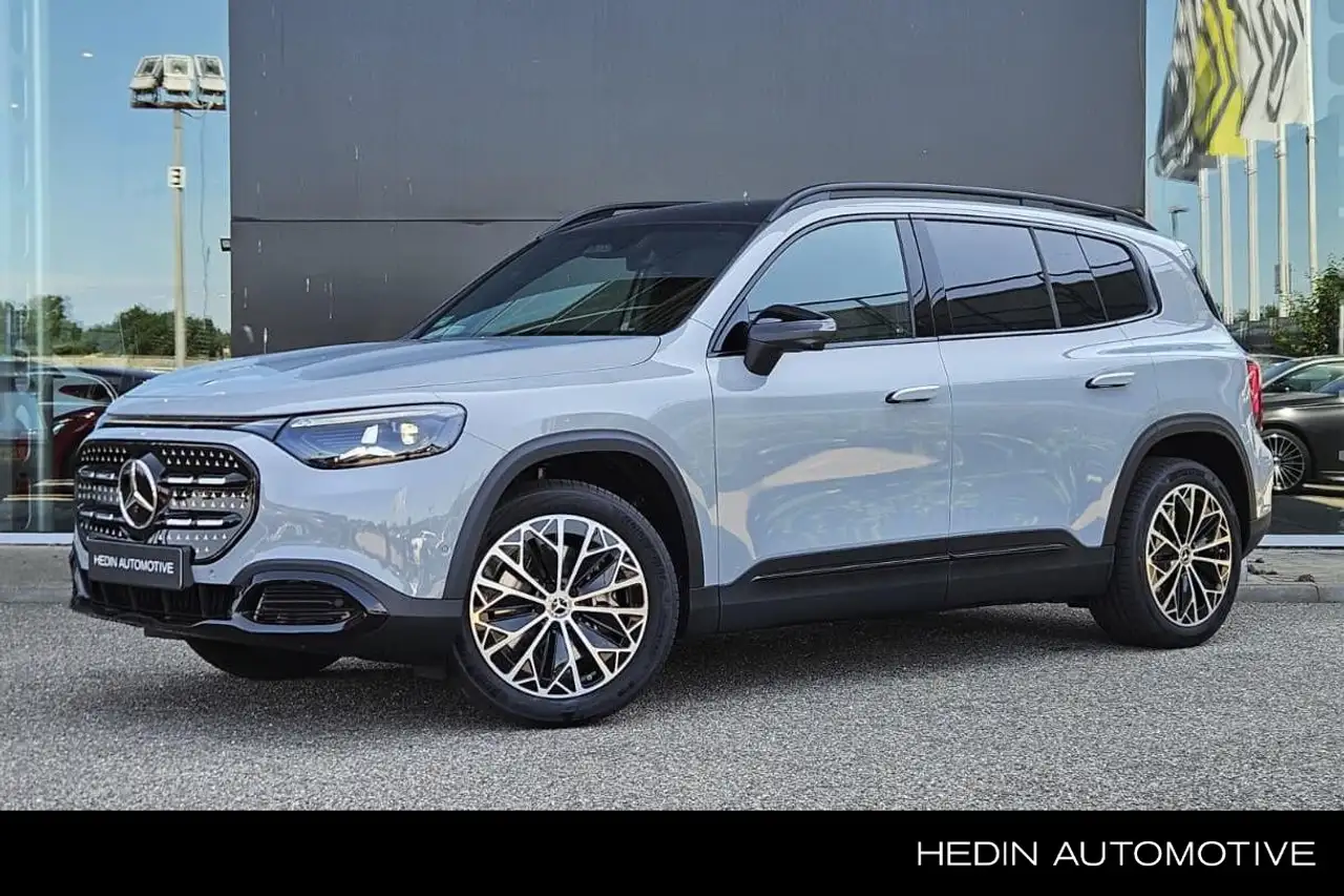 Mercedes-Benz GLB 2026