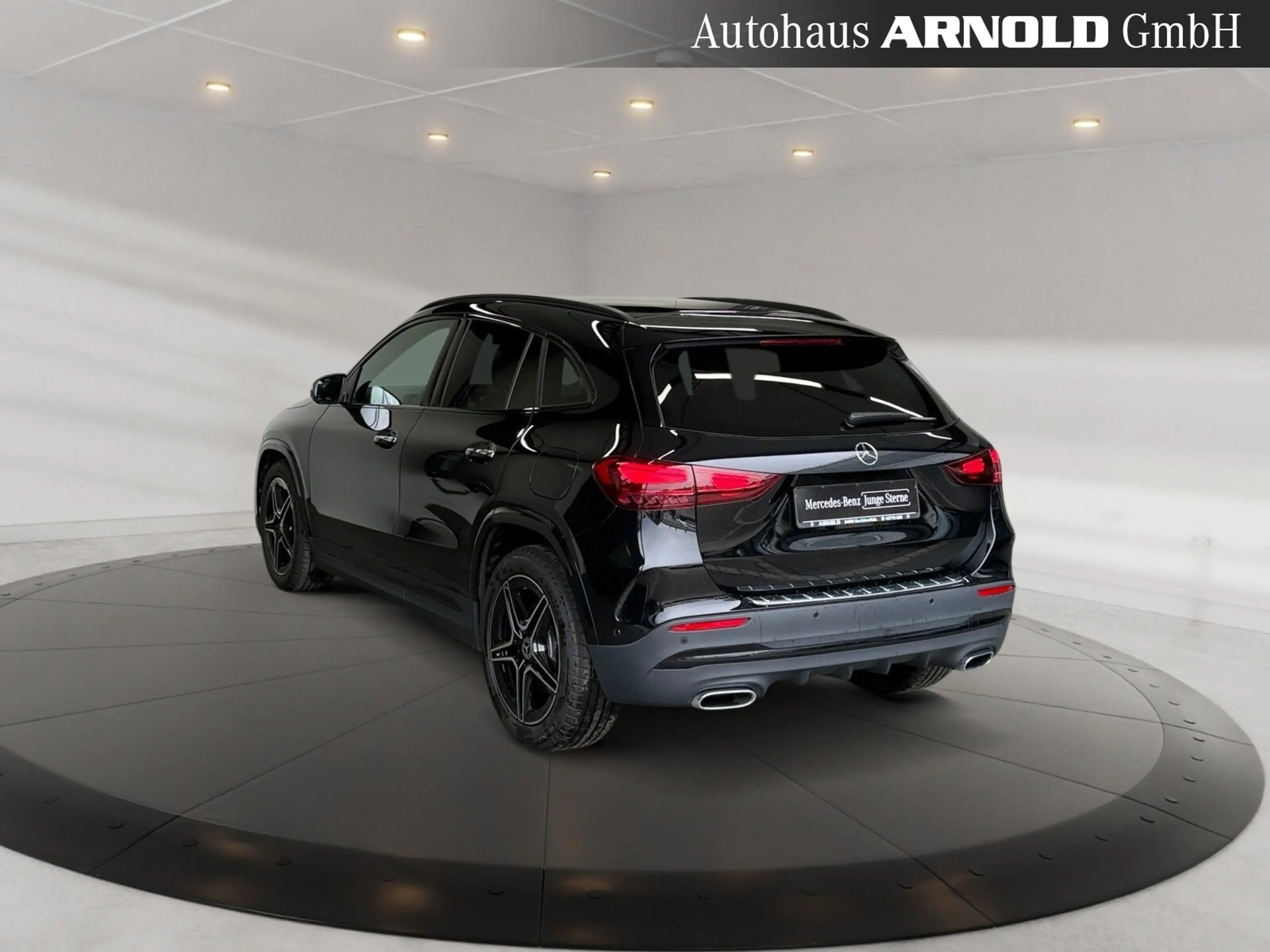 Mercedes-Benz GLA 220 GLA 220 4M AMG-Line MULTIBEAM Night-P. el-Klappe — photo 3
