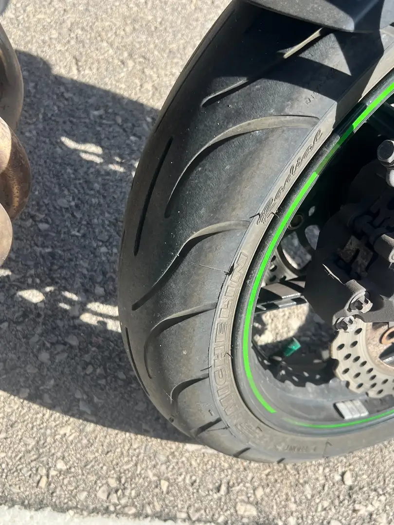 Kawasaki Z 800 Negro - 2