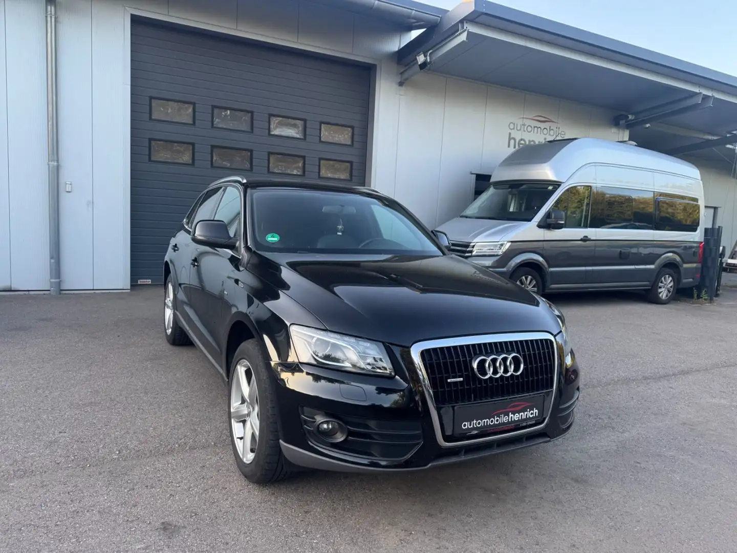 Audi Q5 3.0 TDI  quattro S-line Interieur,Bi-Xenon Schwarz - 1