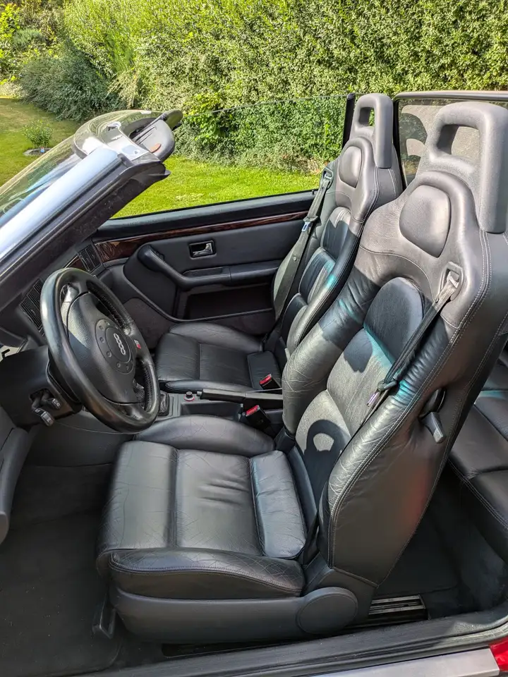 Audi Cabriolet 2.6 (E), foto 4