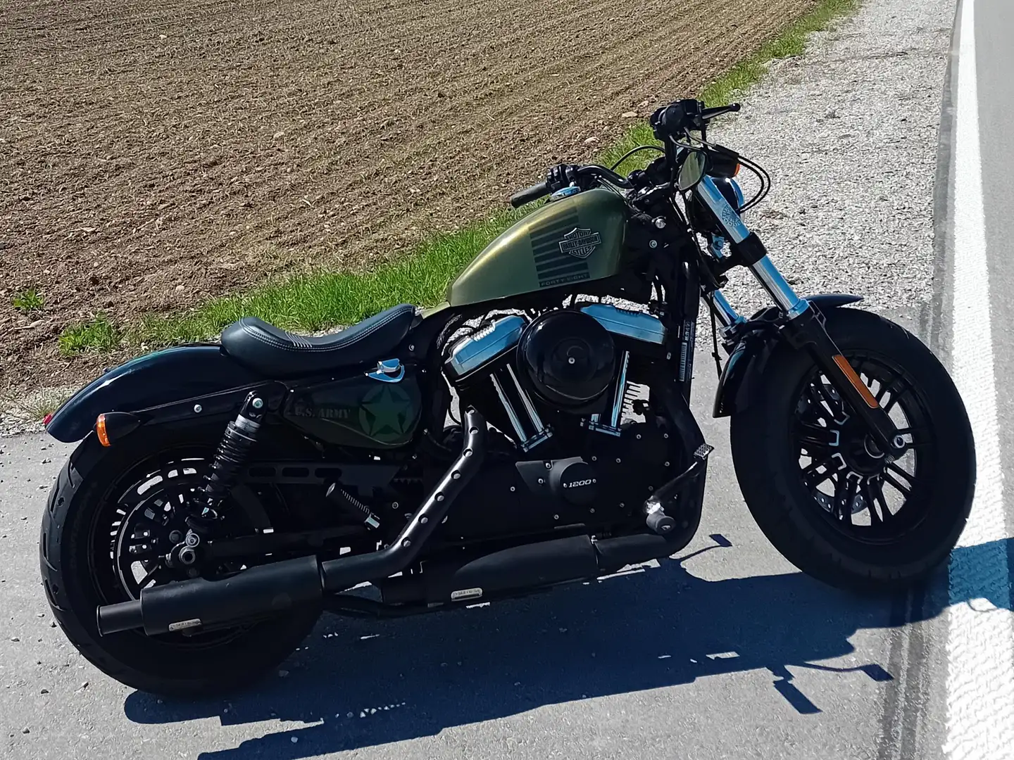 Harley-Davidson Sportster Forty Eight Vert - 1