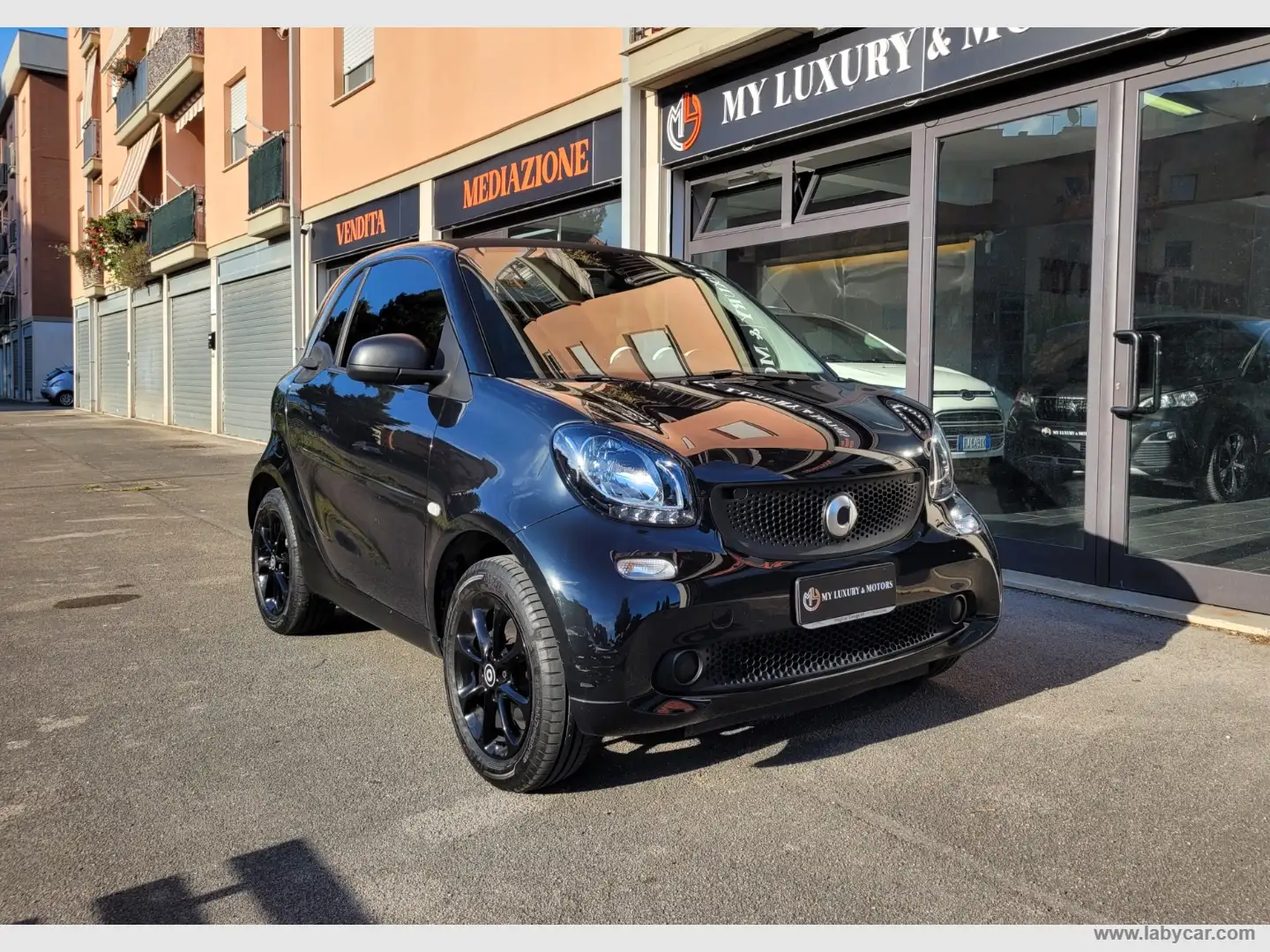 smart forTwo 70 1.0 AUTOMATICA 12-2018*PREZZO REALE*TOTAL BLACK Noir - 1