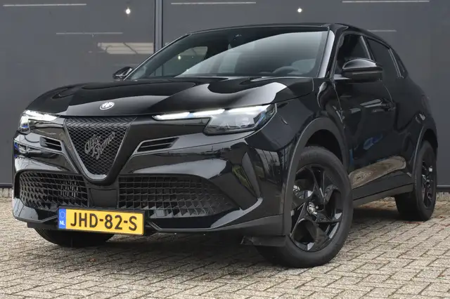 Alfa Romeo Junior 1.2 Turbo Hybrid Ibrida 136pk Automaat | Adaptive