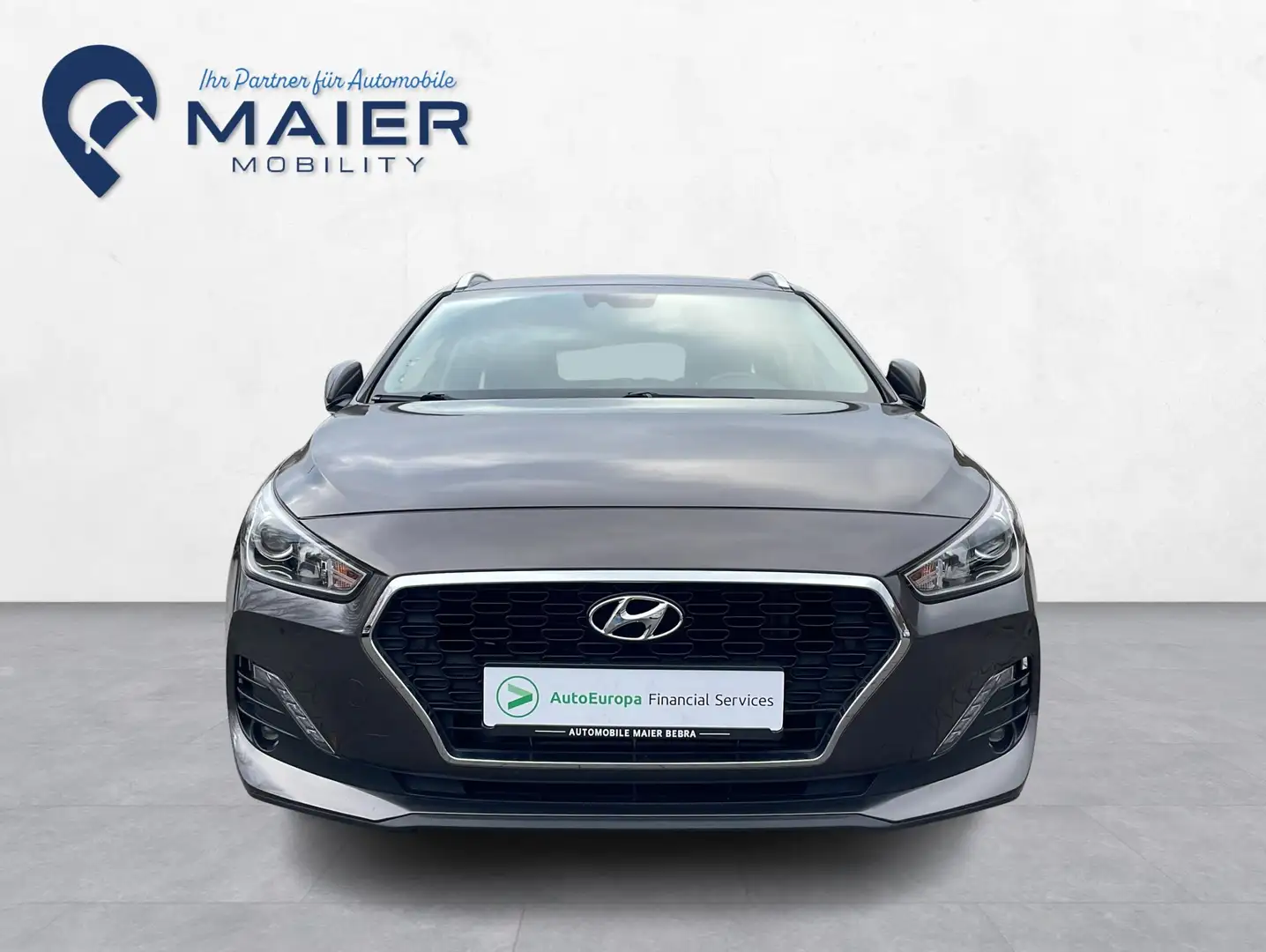 Hyundai i30 Trend-Navi-AHK-LED-Touch-Temp-Kamera-PDC-SHZ Grau - 2