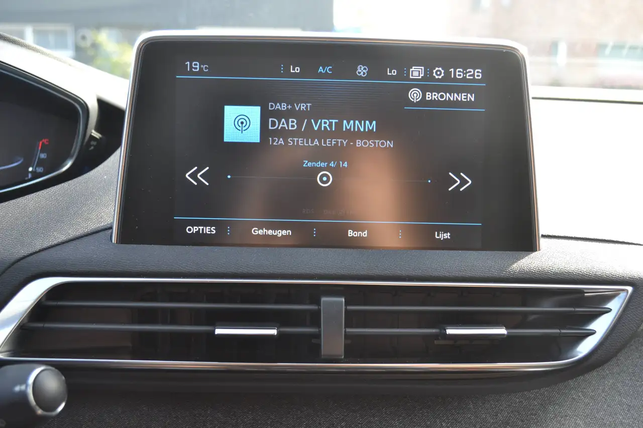 Peugeot 3008 — photo 17 sur 29