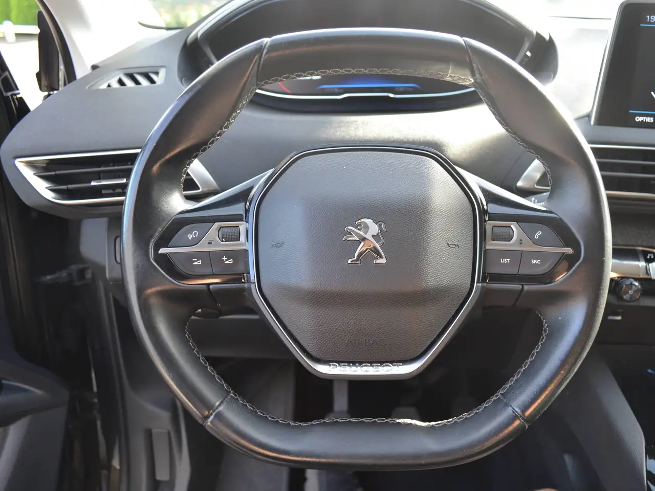 Peugeot 3008 — photo 11 sur 29