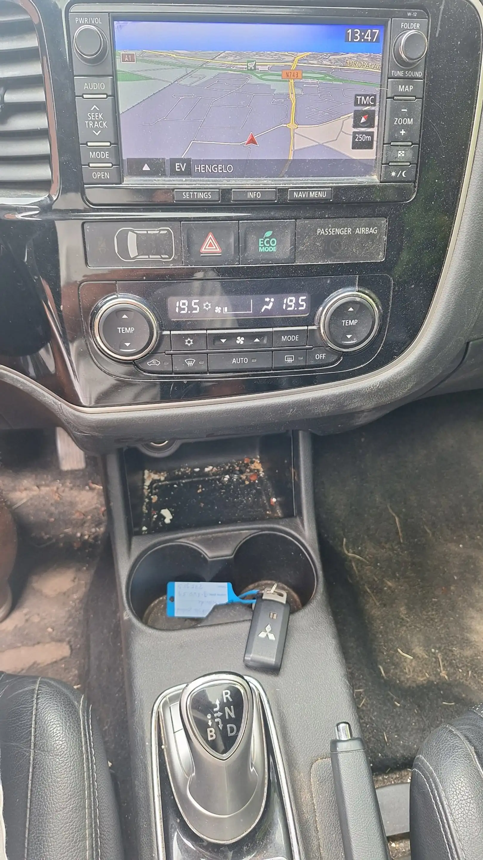 Mitsubishi Outlander 2.0 PHEV Instyle — photo 7