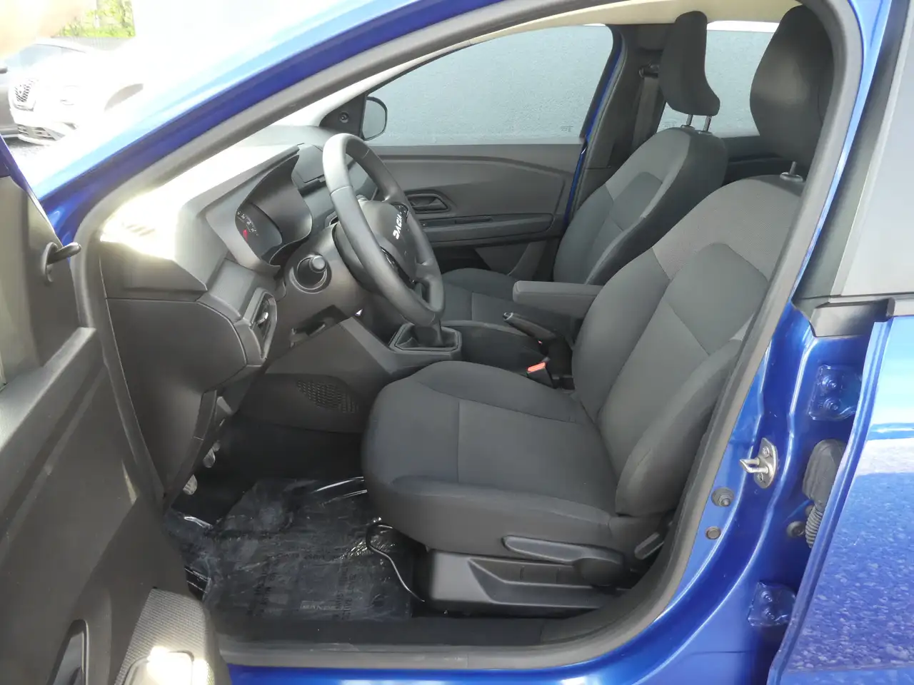 Dacia Sandero 1.0i SCe Expression Airco, Bluetooth, Led, Dab *GARANTIE* 12