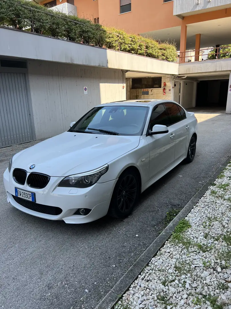 BMW 525 Pacchetto M Bianco - 1