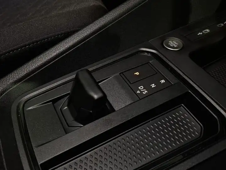 Volkswagen Caddy 2026, foto 12