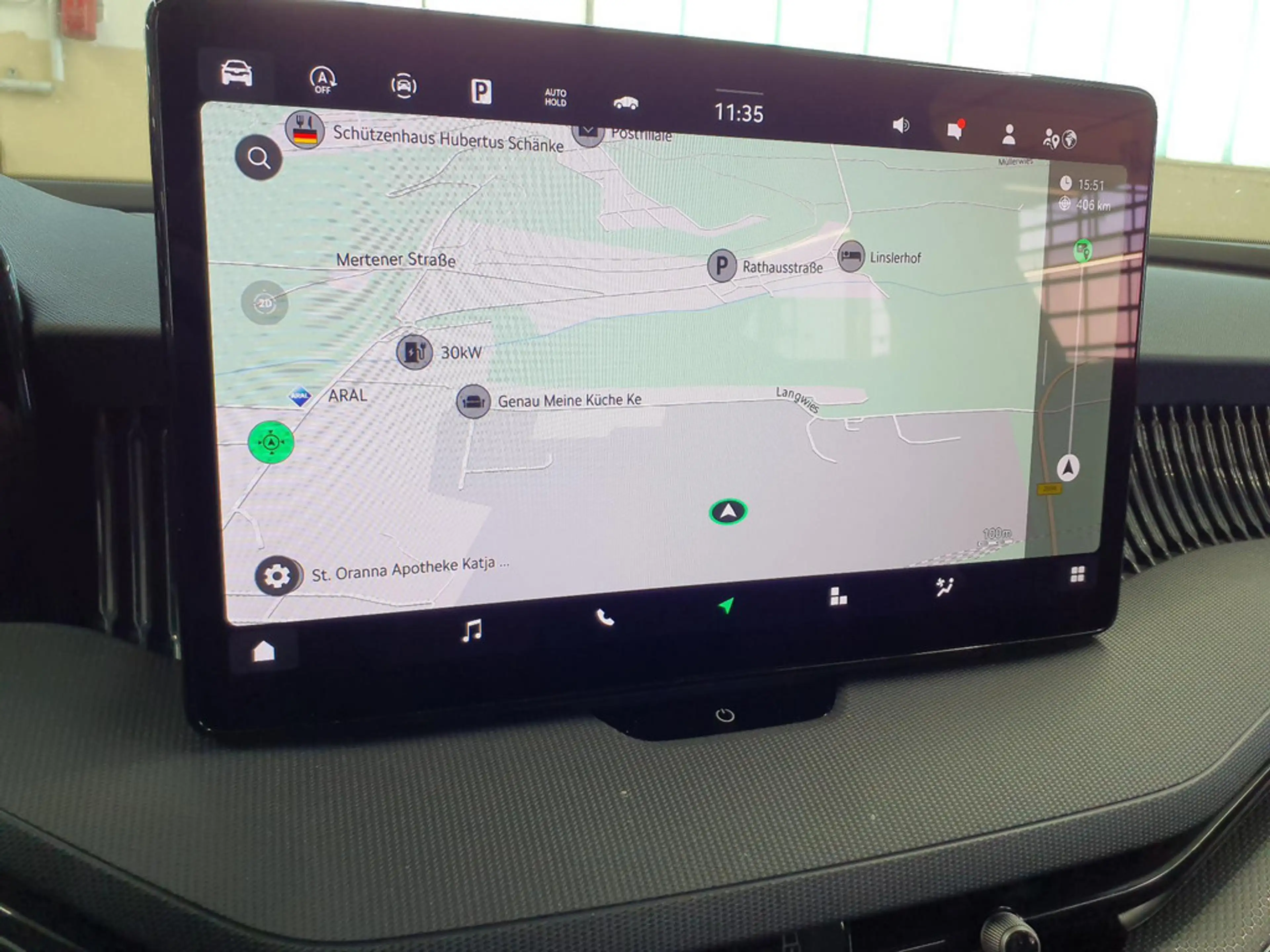 Skoda Superb 2.0 TDI Essence SHZ ACC LED NAVI AHK — photo 5