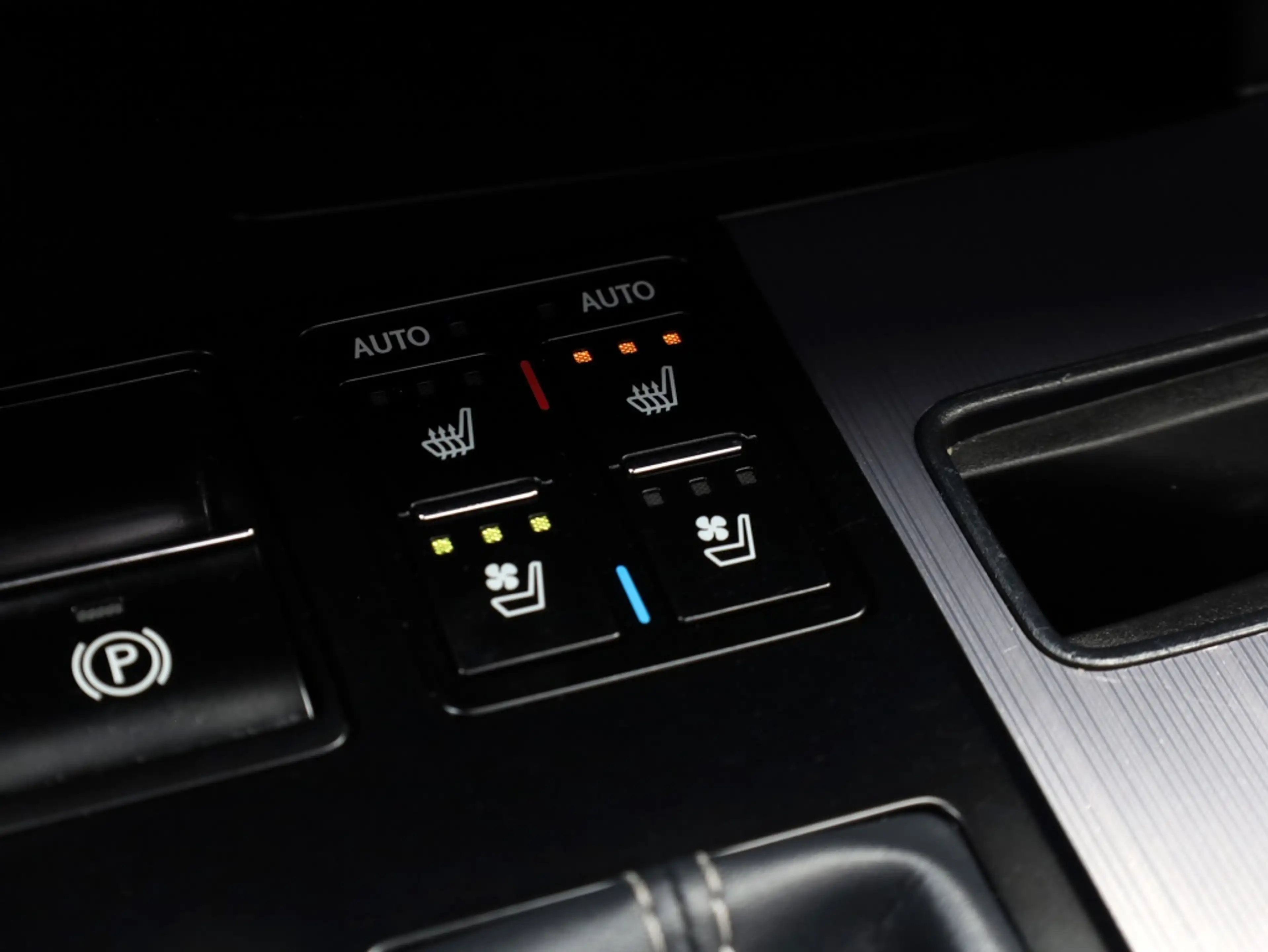 Lexus RX 450h AWD F Sport Premium | Mark Levinson | Panoramadak — photo 31