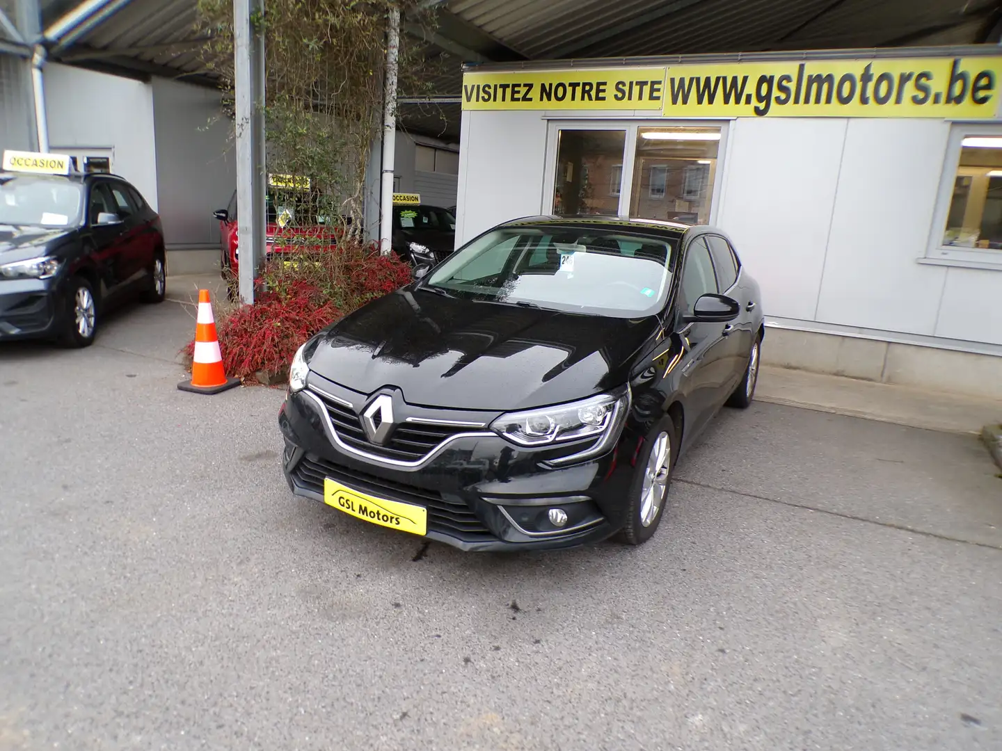 Renault Megane 1.33 TCe 140cv noir 10/20 82134km Airco GPS Cruise Noir - 1