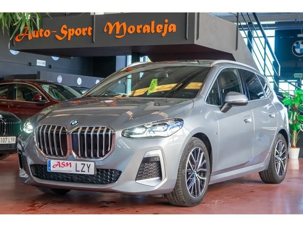 BMW 218