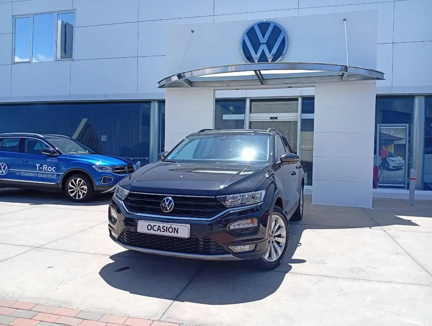 Volkswagen T-Roc 1.5 TSI Sport DSG7 Negro - 1