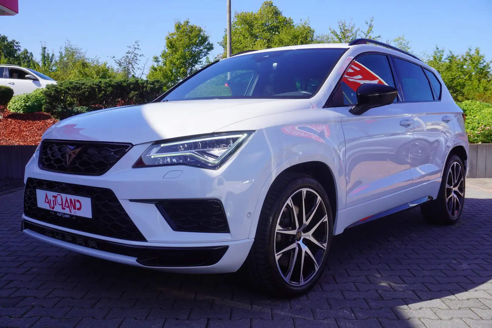 CUPRA Ateca 2.0 TSI DSG 4Drive LED ACC Navi Panorama Weiß - 2