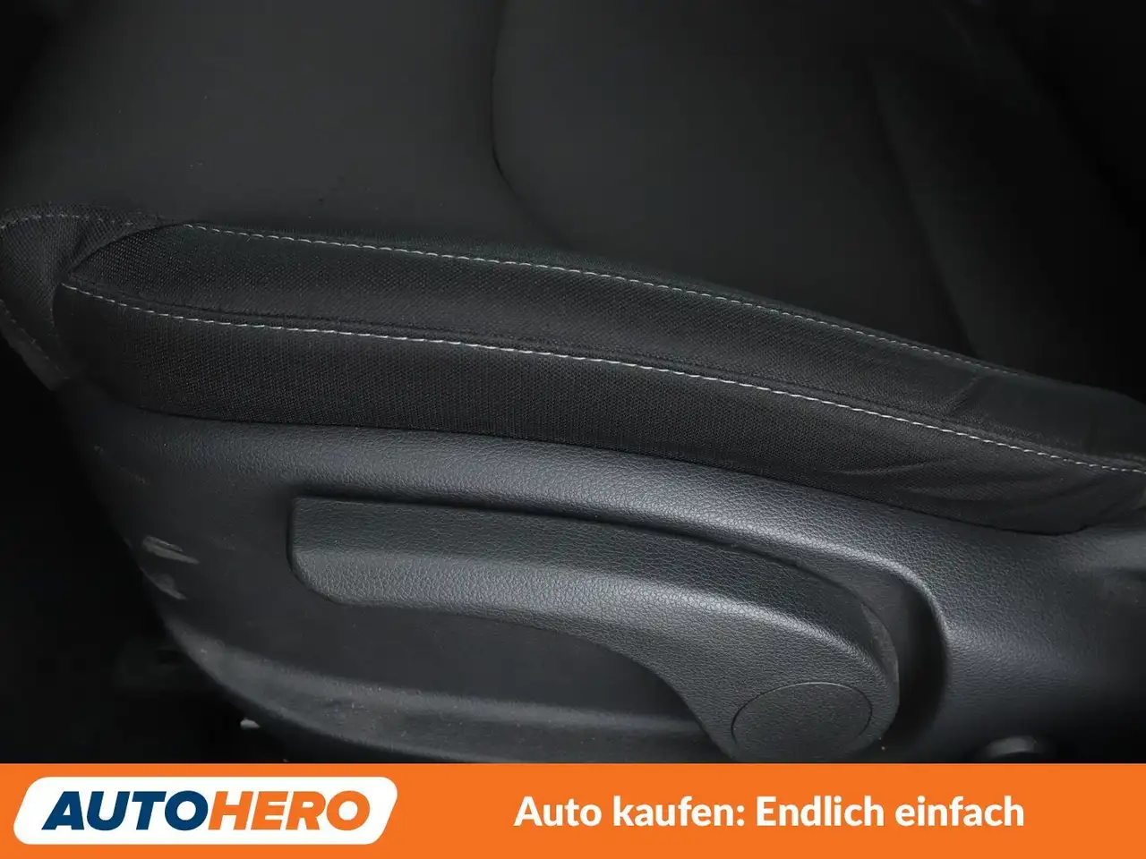Hyundai i30 1.4 YES! *NAVI*TEMPO*PDC*SHZ*, миниатюра 25