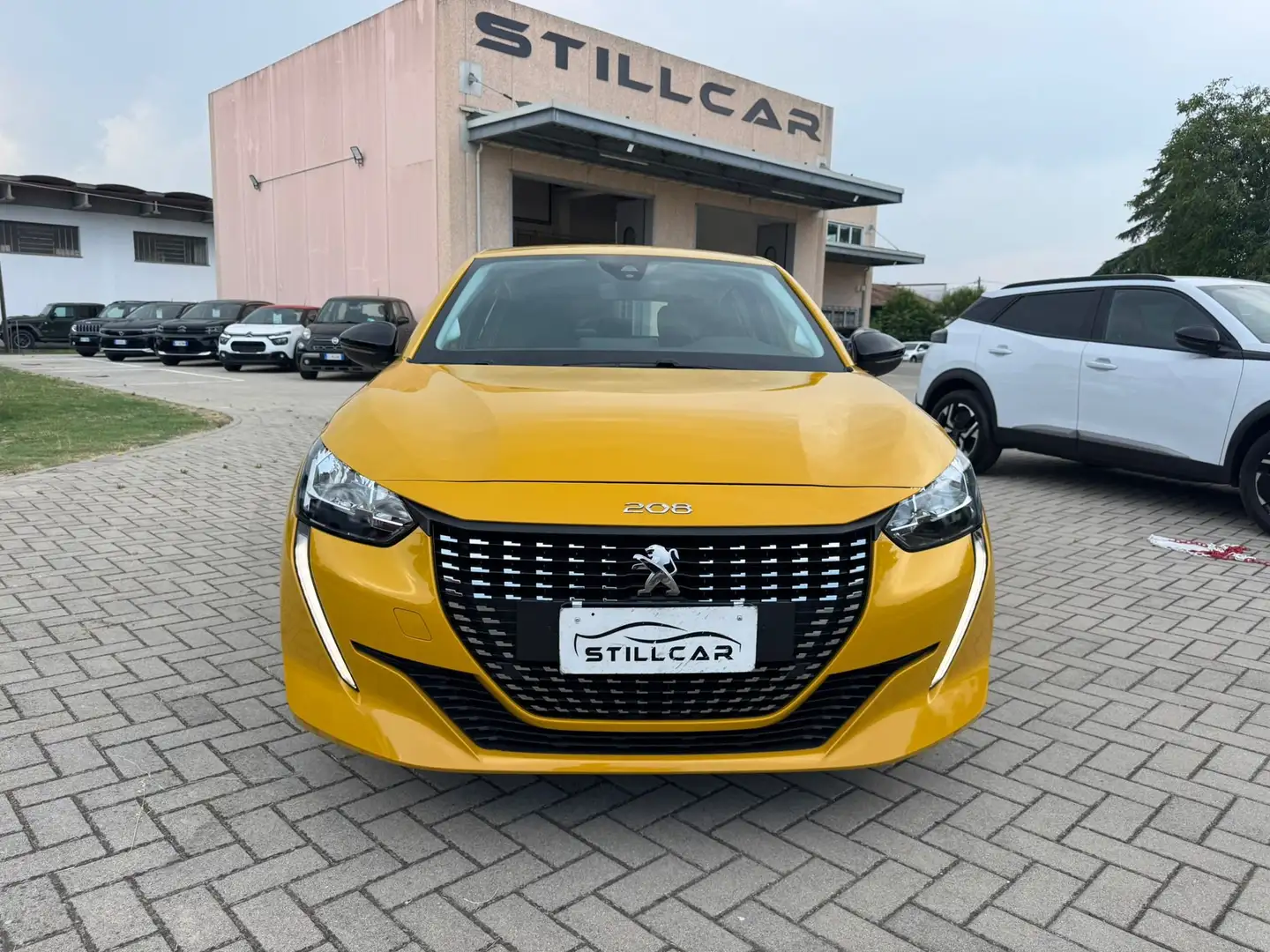 Peugeot 208 1.2 puretech Active Pack Giallo - 2