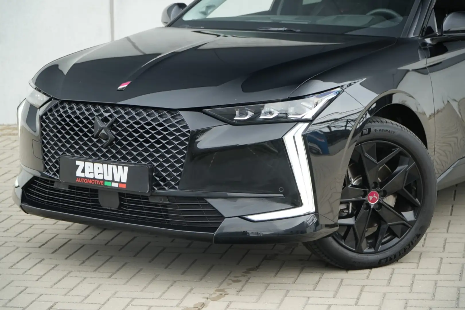 DS Automobiles DS 4 E-Tense 225 PK Performance Line+ | Focal | Safety Zwart - 2