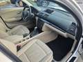 BMW 118 118d~1.Hand~Automatik~AHK~Xenon~Volleder~Scheckhef Weiß - thumbnail 22