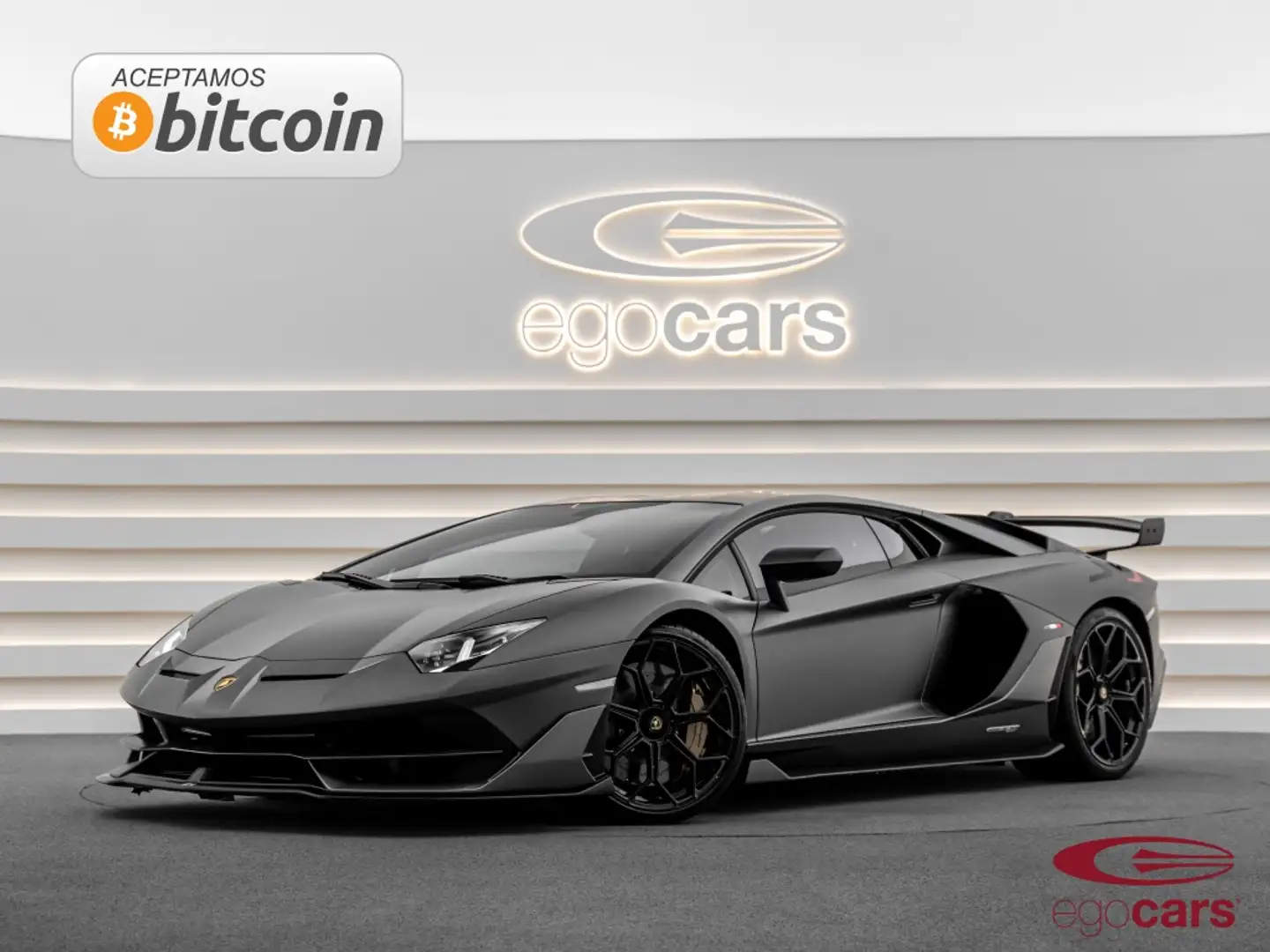 Lamborghini Aventador SVJ Gris - 2