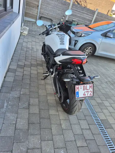 Yamaha FZ 1 - foto 3