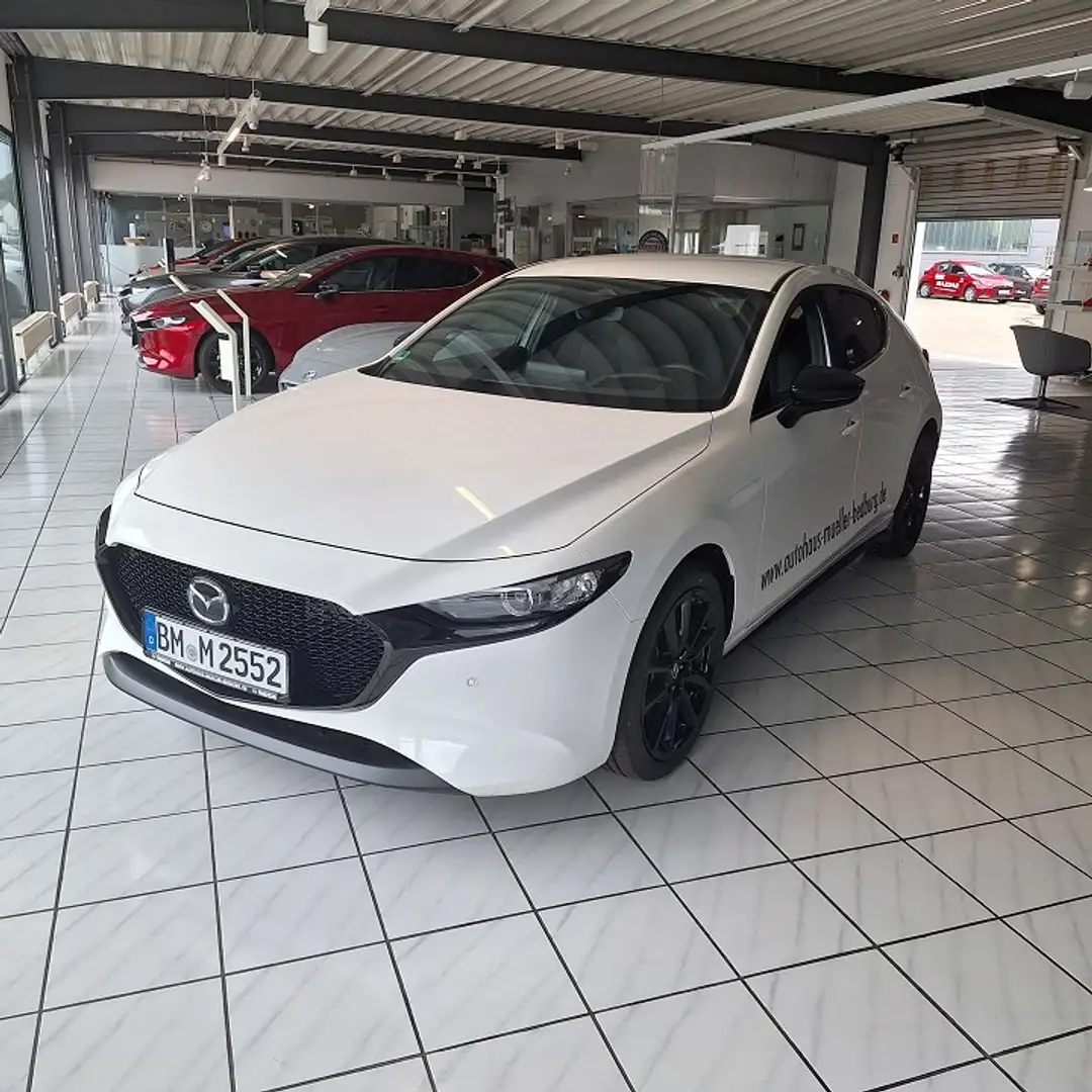 Mazda 3 2.5L e-SKYACTIV G 140ps Homura Blanc - 2