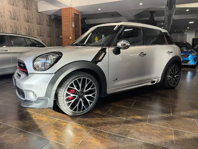 MINI John Cooper Works Countryman Mini Countryman R60 1.6 all4 E6
