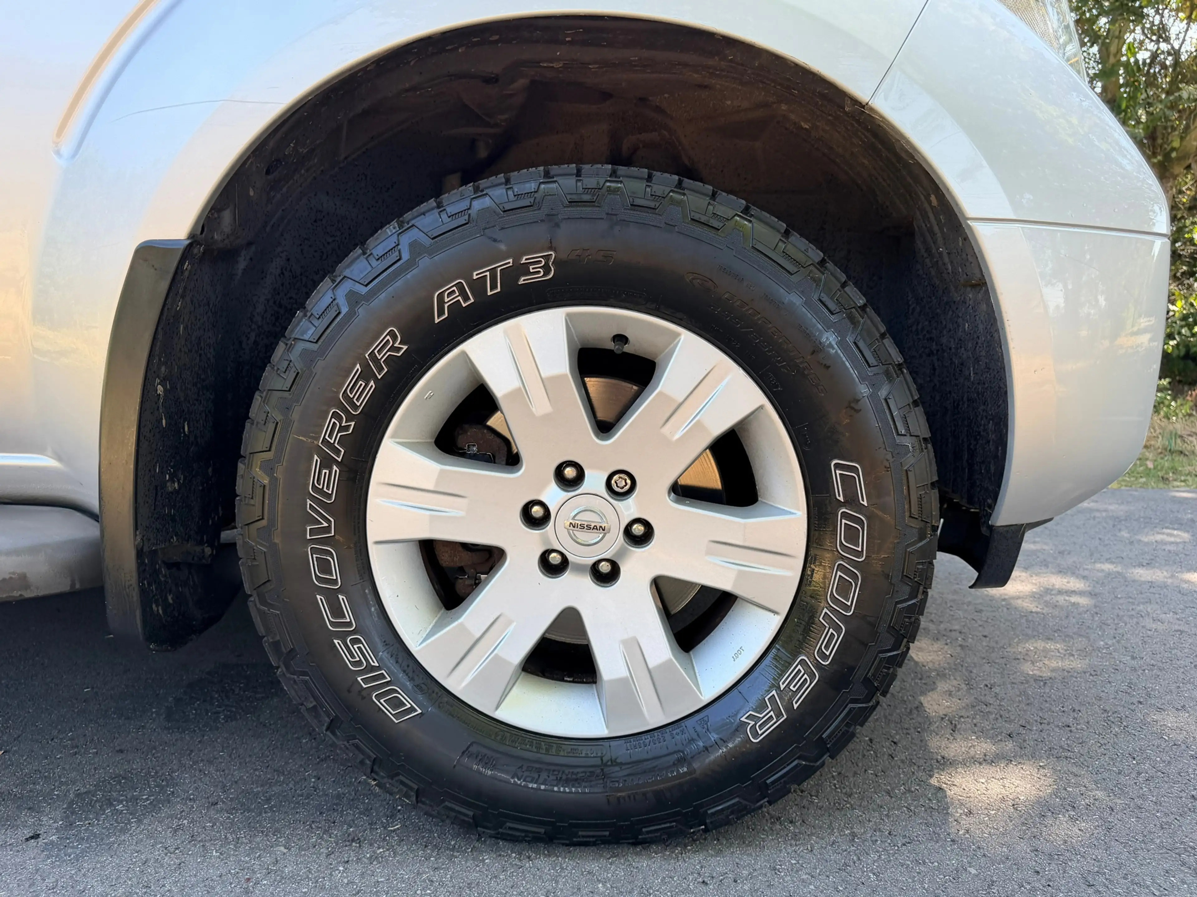 Nissan Pathfinder 2.5 SE Comfort Grijskenteken — photo 8