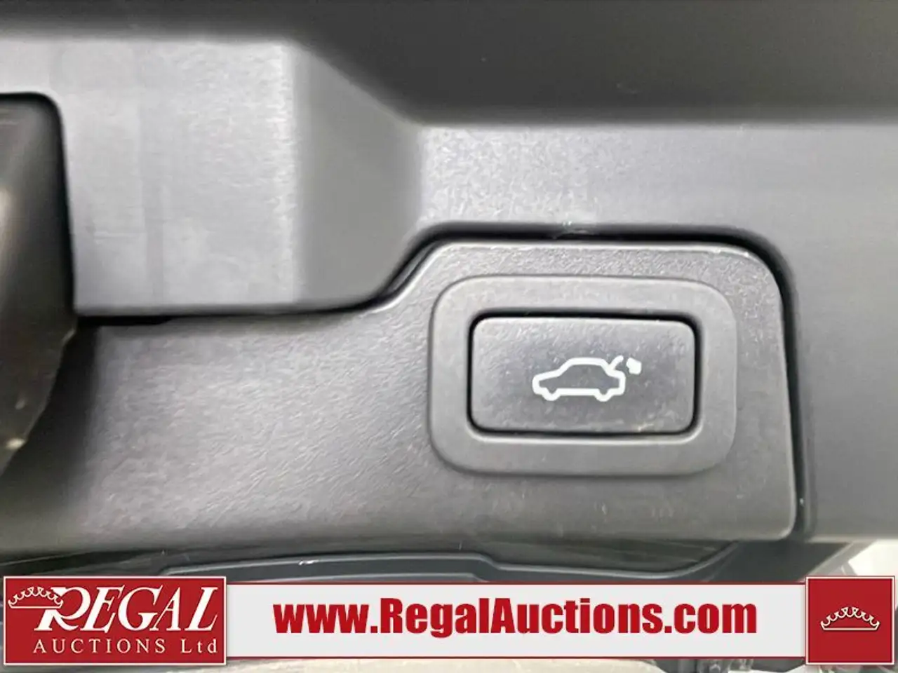 Land Rover Range Rover Evoque photo Land Rover Range Rover Evoque
