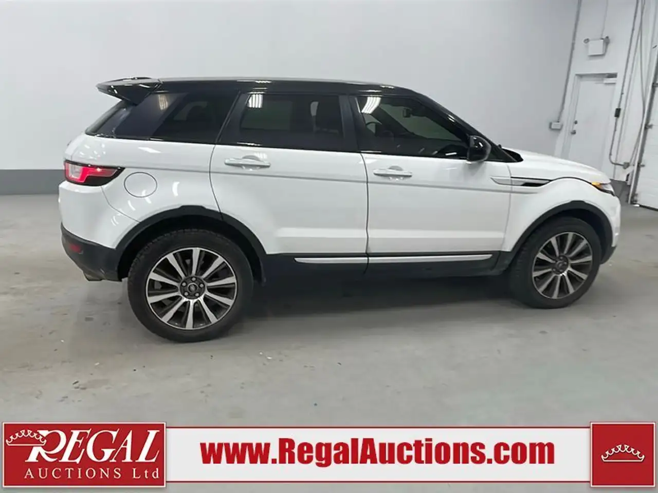Land Rover Range Rover Evoque photo Land Rover Range Rover Evoque