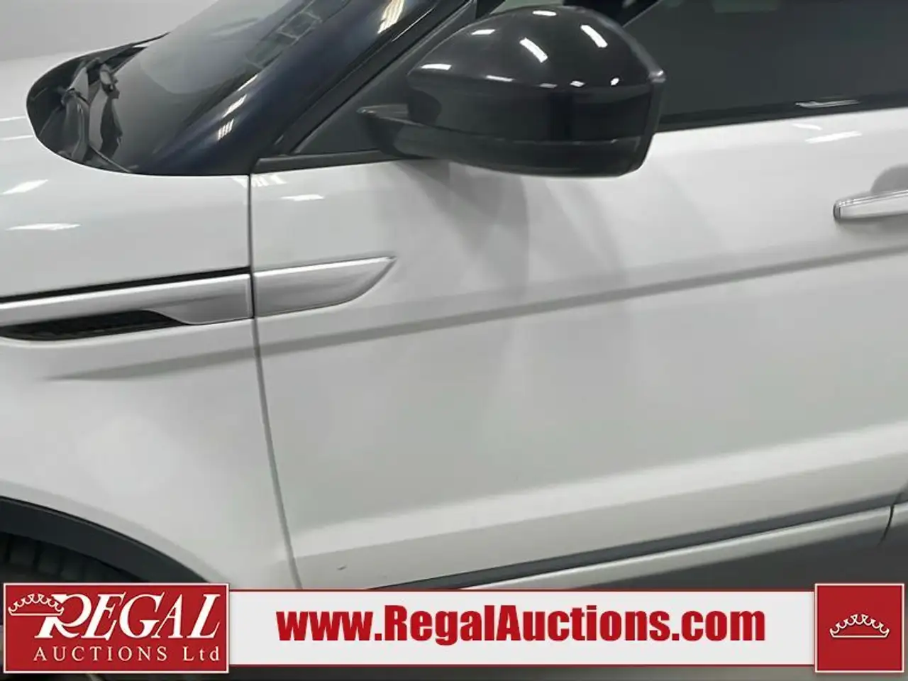 Land Rover Range Rover Evoque photo Land Rover Range Rover Evoque