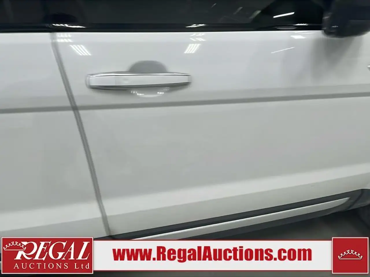 Land Rover Range Rover Evoque photo Land Rover Range Rover Evoque
