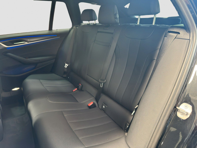 BMW 520 d M-SPORT LC.PRO ACC KAMERA HEAD-UP HiFi AHK — photo 13