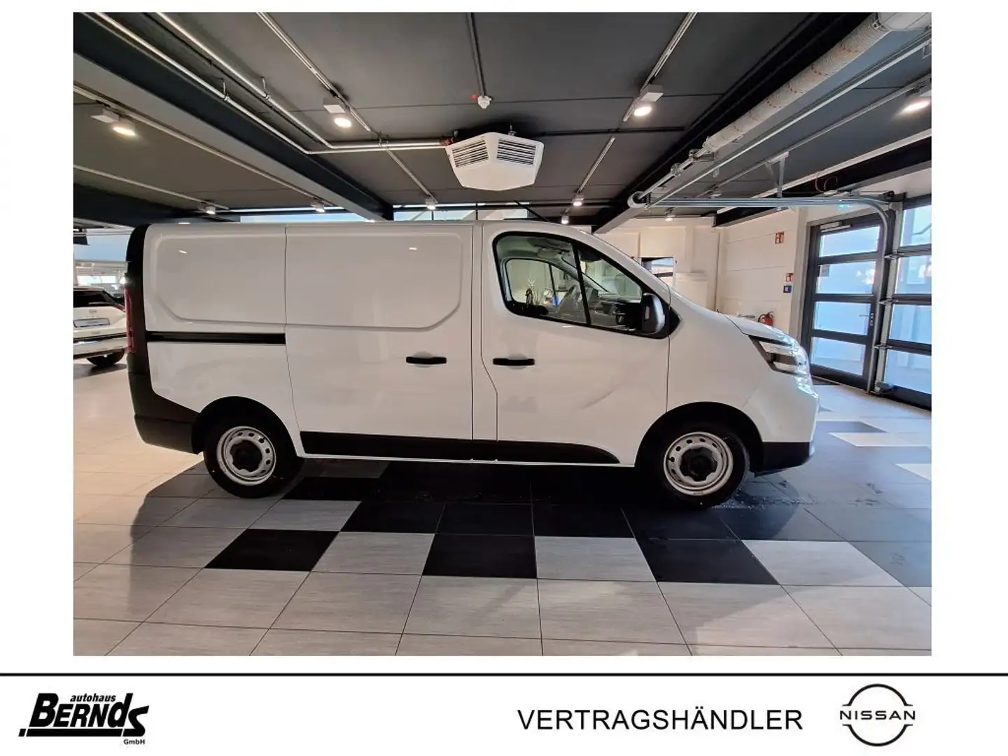 Nissan Primastar L1H1 3,0 dCi 130 N-Connecta NAVI HOLZBODEN Weiß - 1