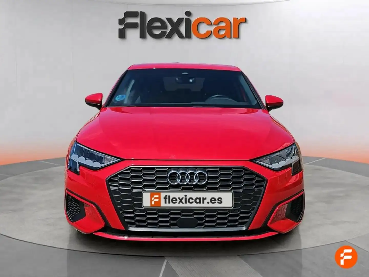 Audi A3 Sportback 30 TFSI 81kW (110CV) S tronic Jaune - 2