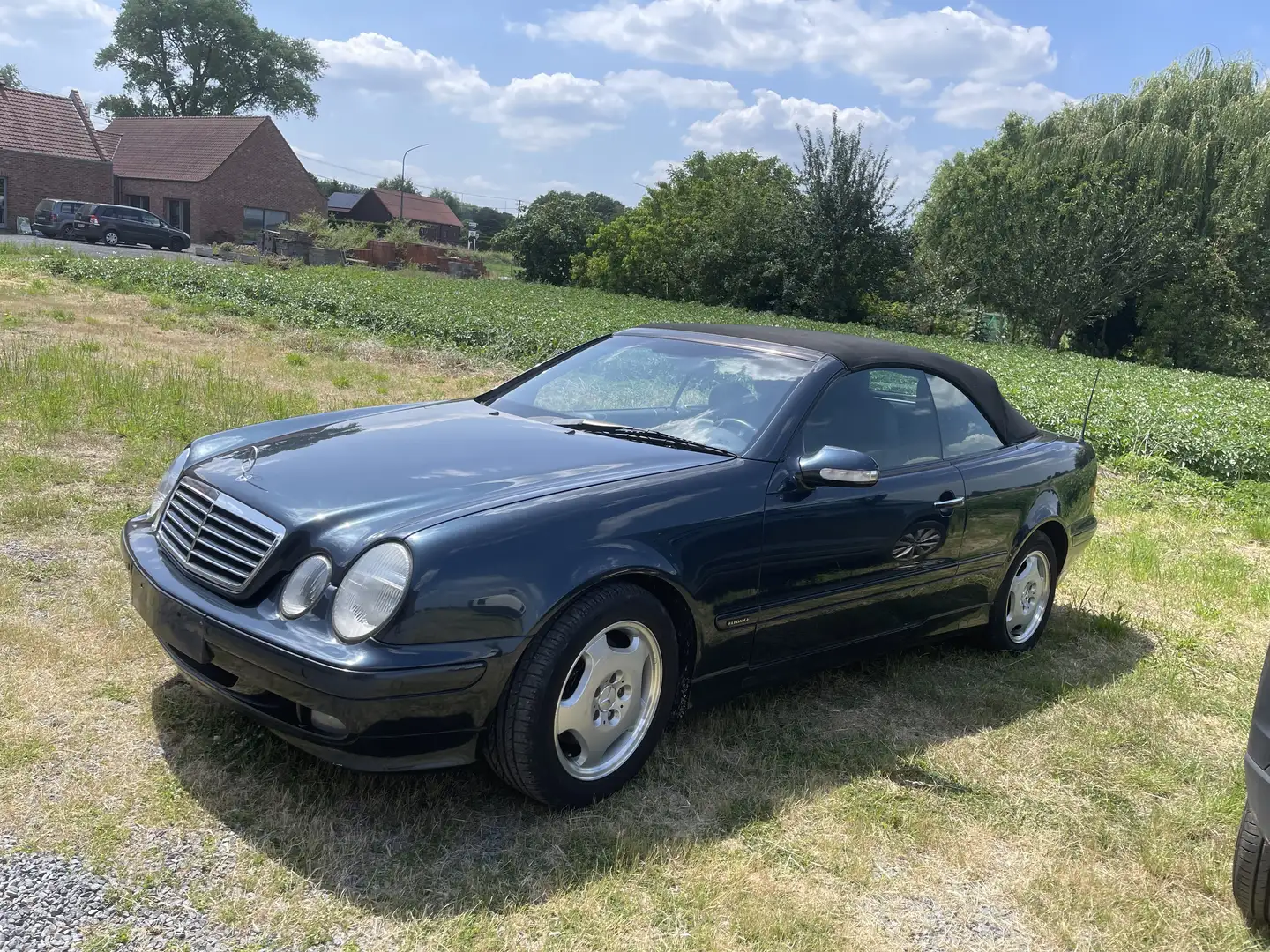 Mercedes-Benz CLK 200 Bleu - 2