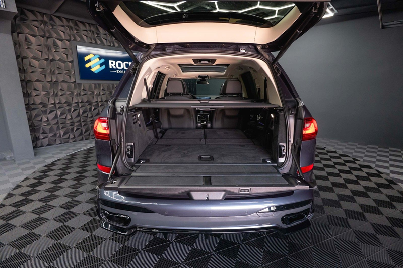 BMW X7 40i M Performance Shadow *22'*Pano*LED*360* — photo 12