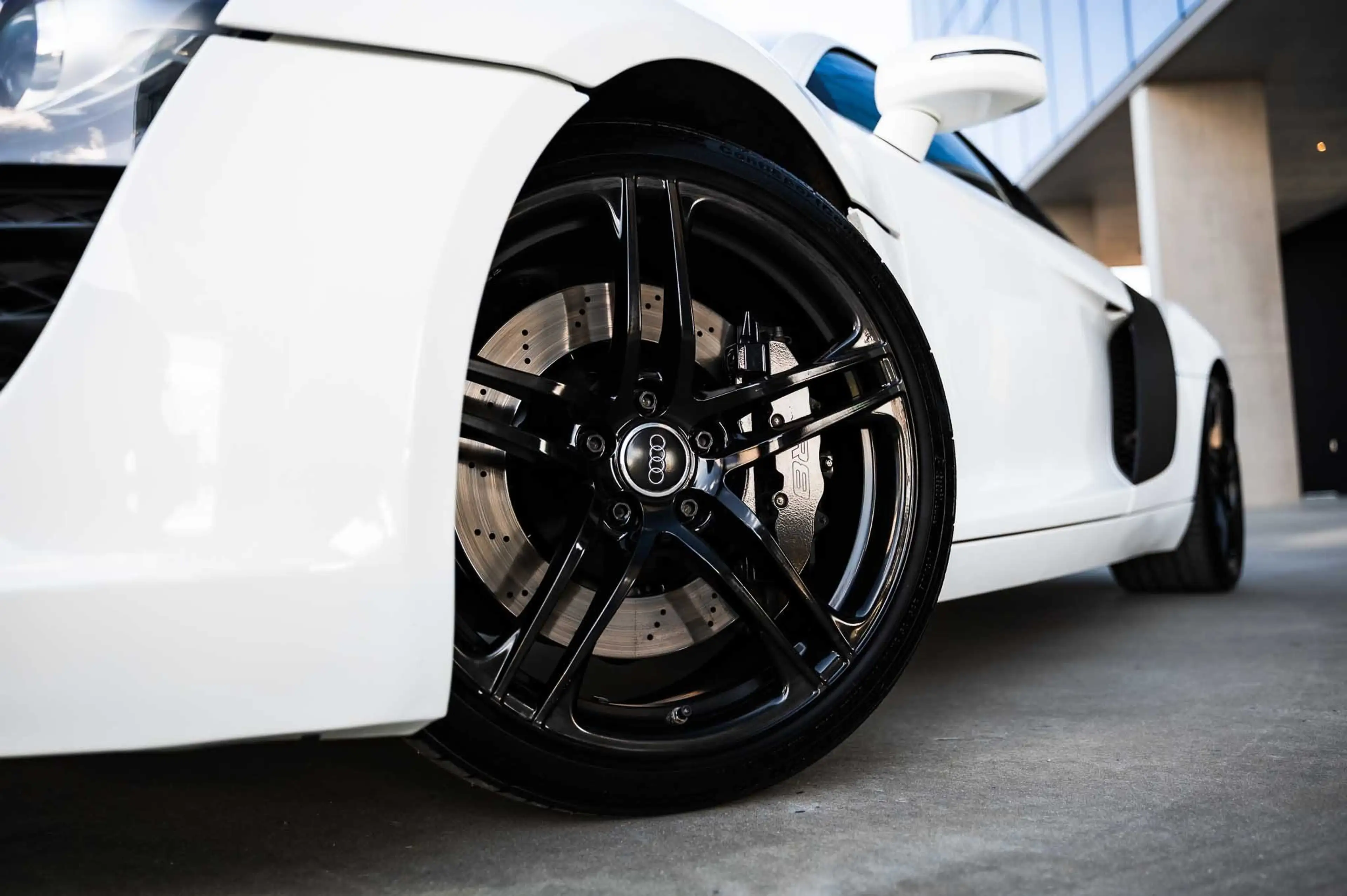 Audi R8 R8 4.2i V8 /QUATTRO / R-TRONIC /CUP SEATS / CARBON — photo 15