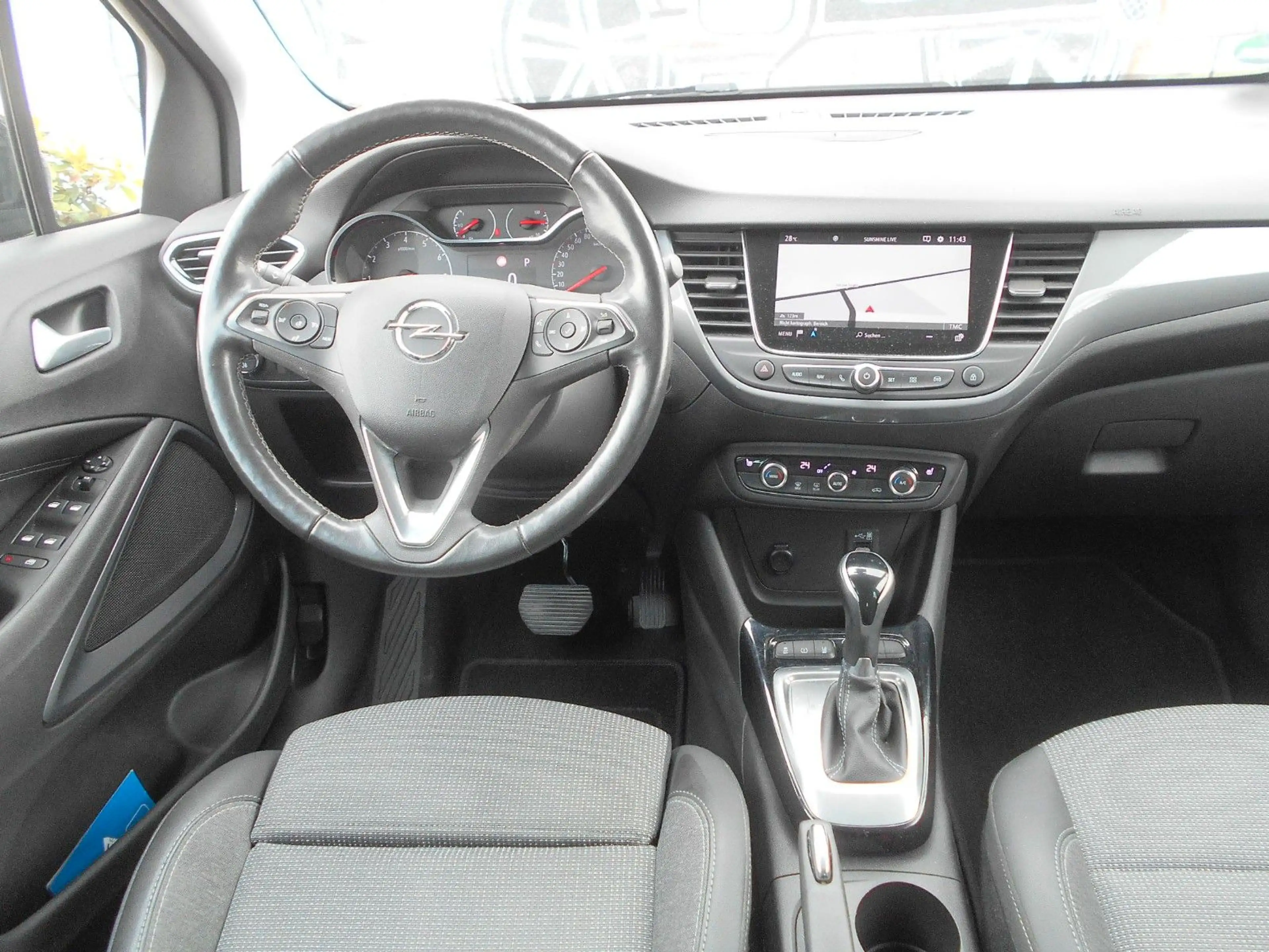 Opel Crossland X Crossland 1.2 Turbo Elegance KEYLESS/NAVI/LEDER — photo 2
